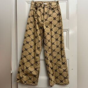 BDG Wide-Leg Jeans. Size 26.